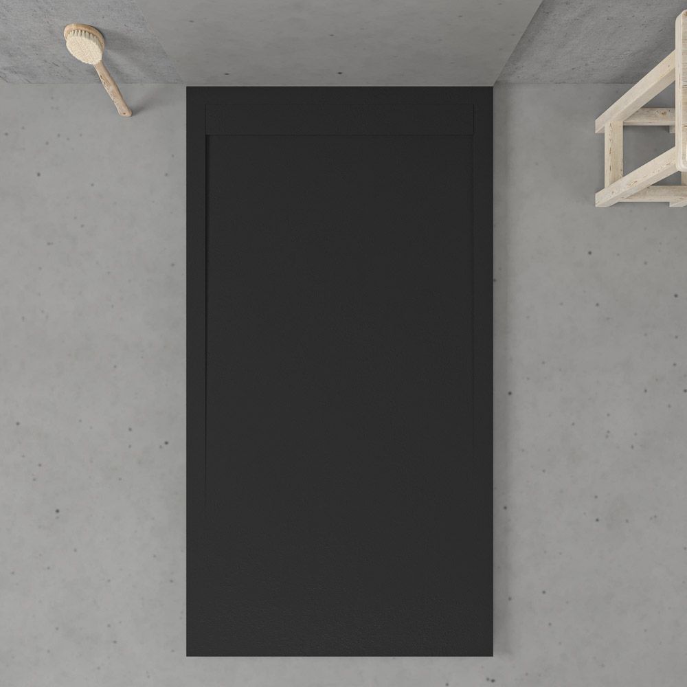 Plato ducha de resina enmarcado URBANSTONE Negro RAL 9005 textura pizarra antibacteriano y antideslizante. Colores a elegir. Rejilla oculta