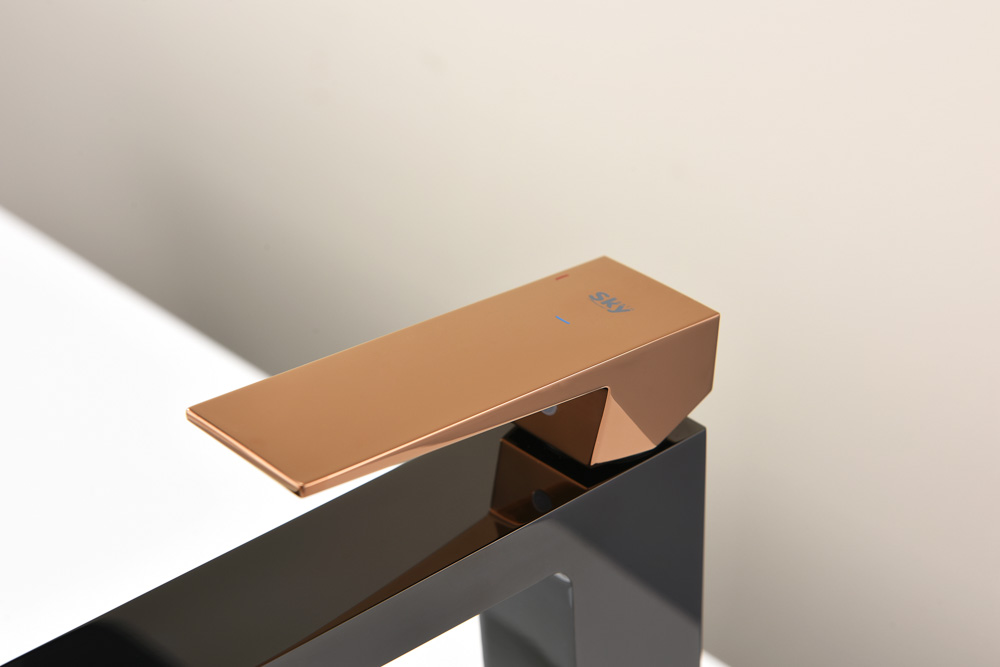 Grifo Monomando de Lavabo Alto INFINITE Negro Cristal / Oro Rosa - Imagen 3