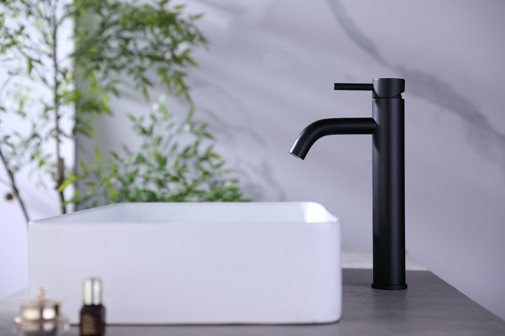Grifo Monomando de Lavabo Alto ROCK Negro Mate - Imagen 2